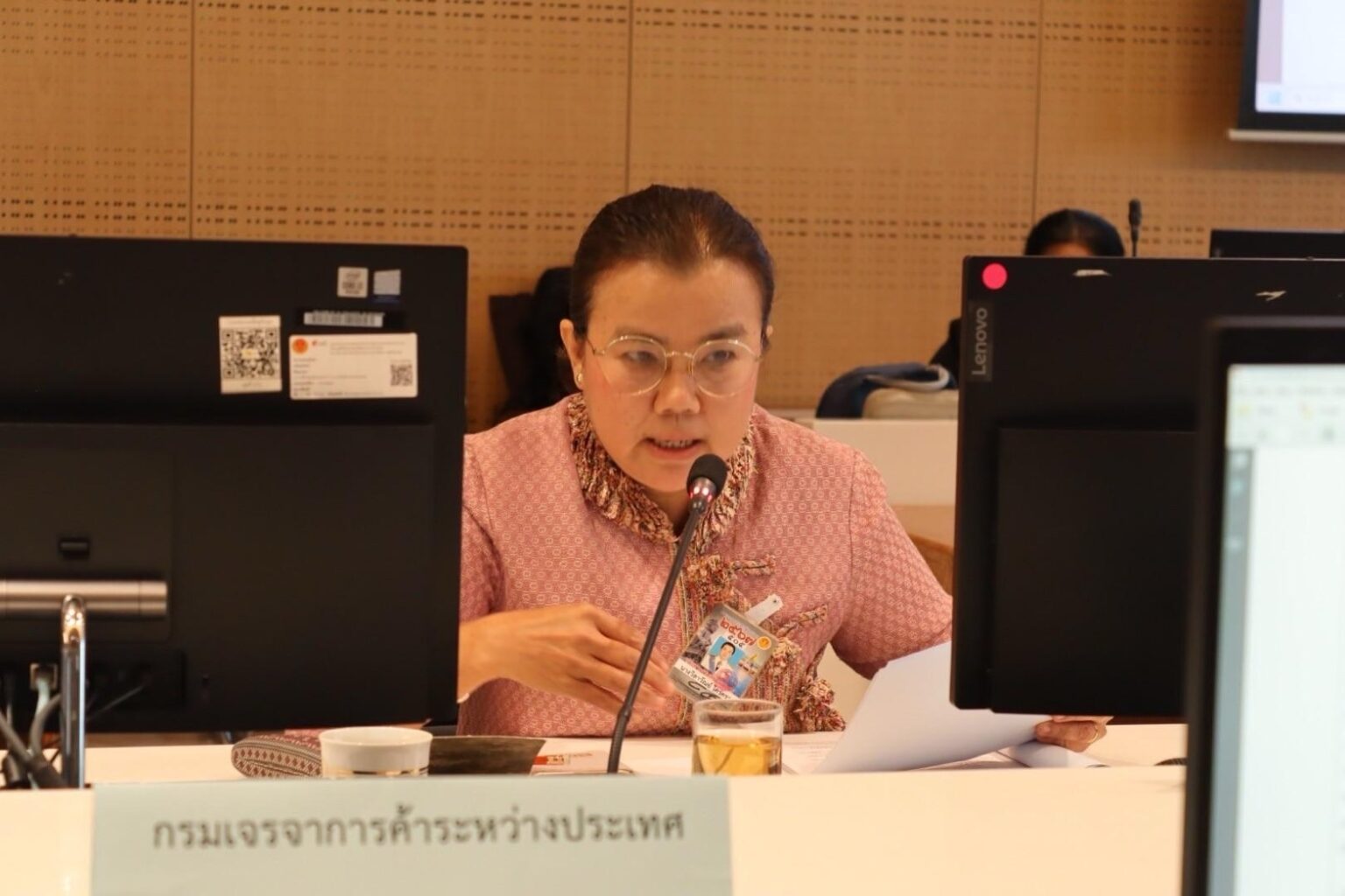 การประชุมกับคณะอนุกรรมาธิการพิจารณาศึกษาร่างพระราชบัญญัติยุทธศาสตร์ลำไย พ.ศ. ……