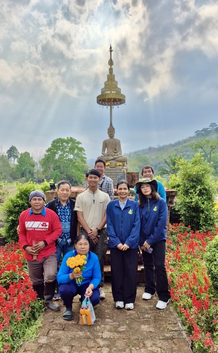 สวพ.2 ลงพื้นที่ติดตามแปลงเรียนรู้ไม้ผลเศรษฐกิจและส่งเสริมเกษตรกรบนพื้นที่สูง จ.พิษณุโลก