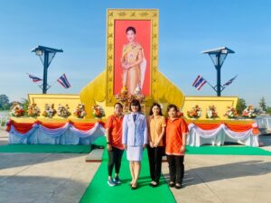 ร่วมพิธีเจริญพระพุทธมนต์และพิธีทำบุญตักบาตรถวายพระราชกุศลเนื่องในโอกาสวันคล้ายวันประสูติสมเด็จพระเจ้าลูกเธอ เจ้าฟ้าพัชรกิติยาภา นเรนทิราเทพยวดี กรมหลวงราชสาริณีสิริพัชร มหาวัชรราชธิดา