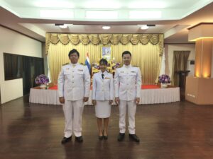 ร่วมพิธีพระราชทาน “พระพุทธสิรินธรเทพรัตน์มงคลภูวดลสันติ” จากเบื้องหน้าพระฉายาลักษณ์ สมเด็จพระกนิษฐาธิราชเจ้า กรมสมเด็จพระเทพรัตนราชสุดา ฯ สยามบรมราชกุมารี